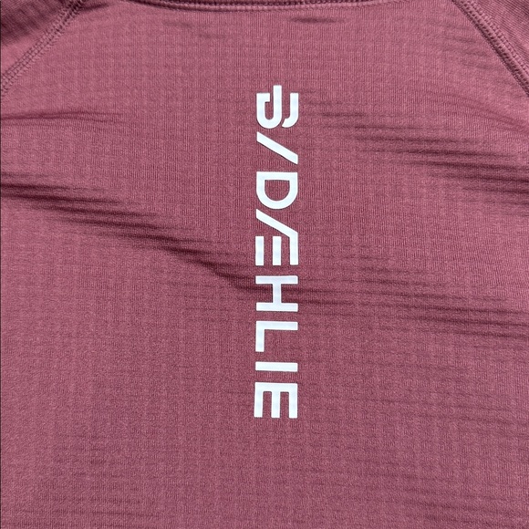 NWT Bjorn Daehlie Fleece Full Zip Davos Womens Medium Wild Berry - Picture 7 of 13